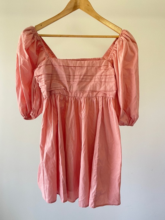 Abercrombie & Fitch Dresses & Skirts - Abercrombie & Fitch Coral Pink Smocked Dress